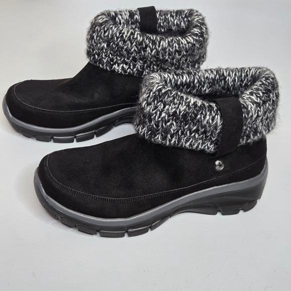Skechers Chile Black Faux Suede Memory Foam Knit Cuff Ankle Boot Bootie Sz 6 - Picture 2 of 11